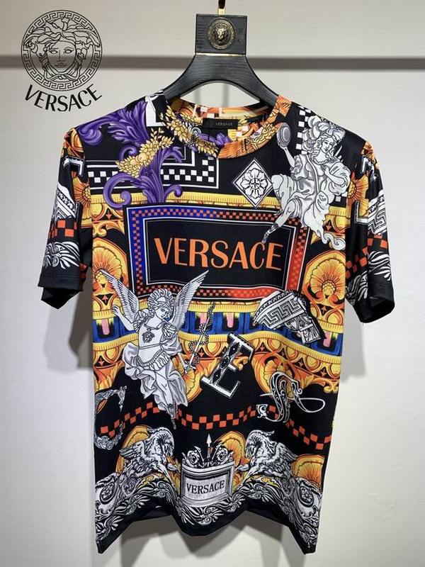 Versace Men's T-shirts 157